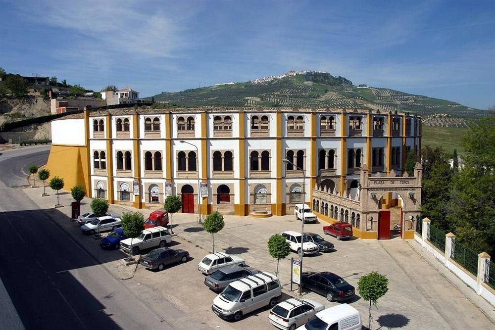 Hotel Plaza Manjon Villanueva Del Arzobispo Buitenkant foto